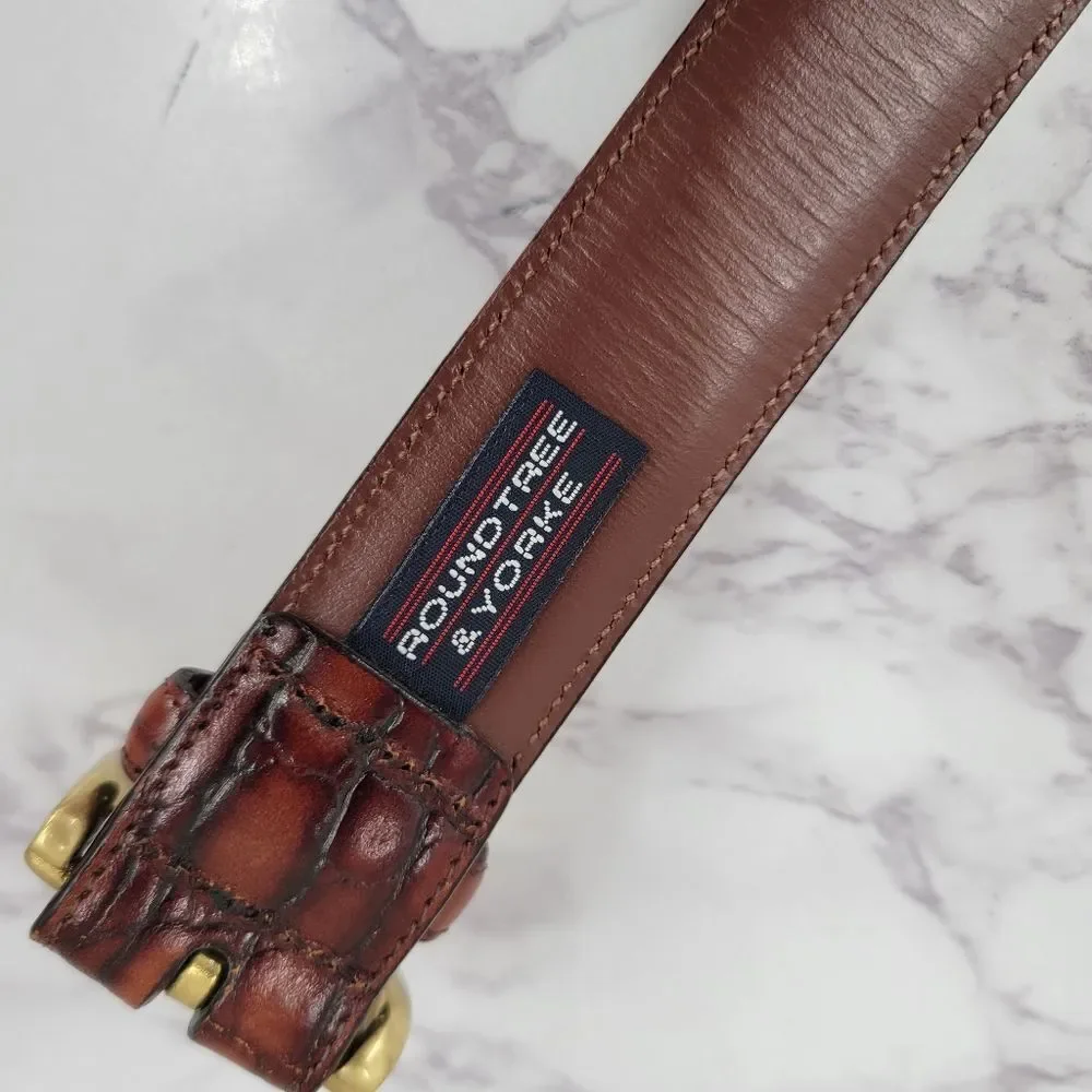 Roundtree & Yorke Brown Leather Croc Embossed Belt with Gold Toned Brass Buckle
